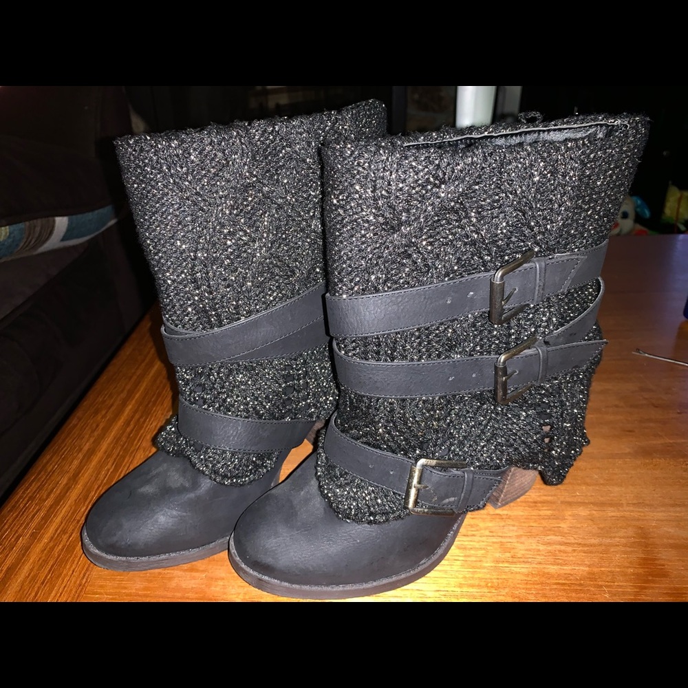 Naughty monkey boots
